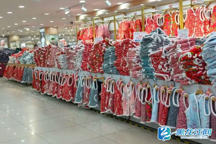 衣彬之家花袄成网红单品（图源：大众点评）