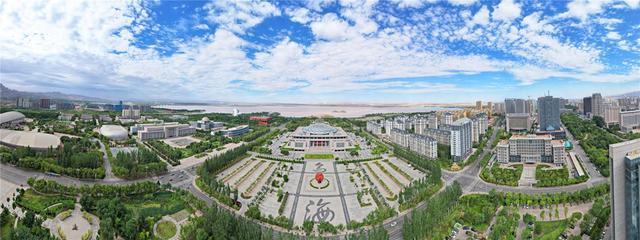 乌海滨河新区。（资料图）