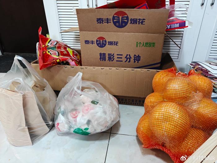 明天要把娃送回去了，接下来可以过一个星期一个人的生活…