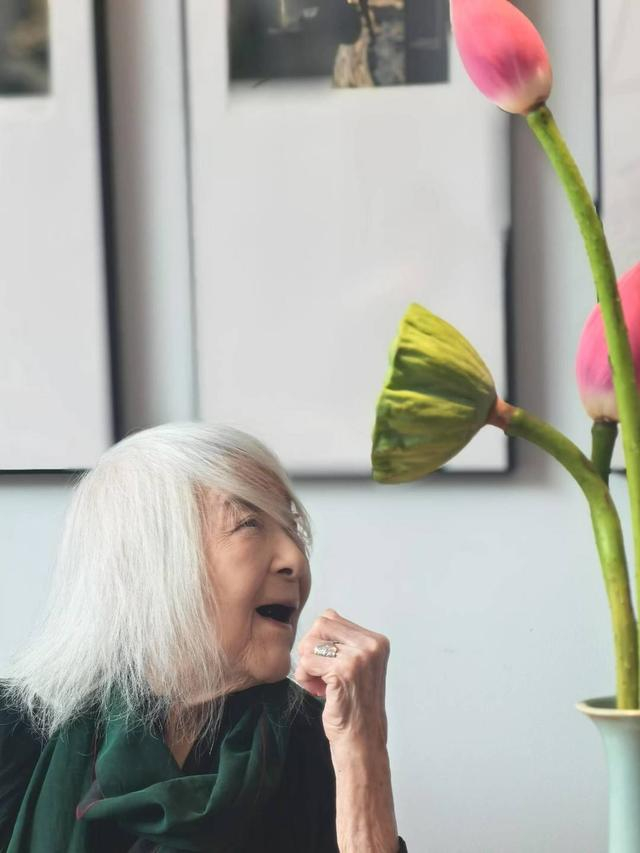 灰娃（孙女婿冷冰川供图）