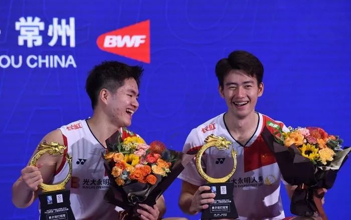 ▲中国羽毛球队运动员梁伟铿（左）、王昶。 图/新华社
