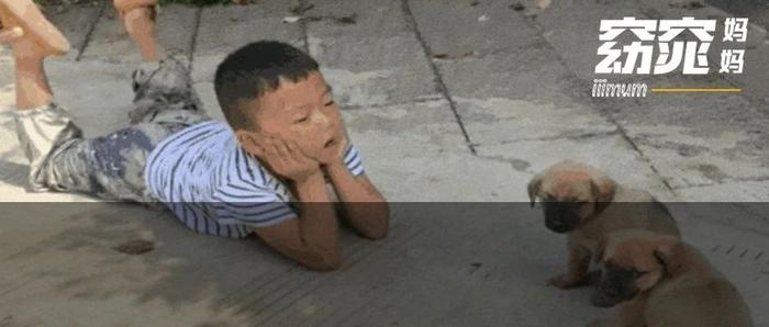 爱说话和不爱说话的孩子，长大后谁更有出息？现实打脸父母