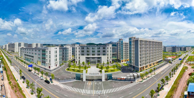 ▲赣州现代电子科技城科技园区。摄影丨郭先明