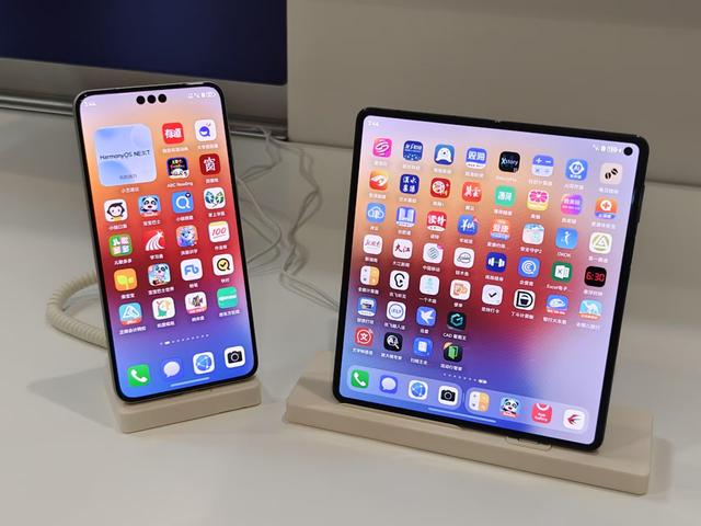 华为手机 图源：观察者网 