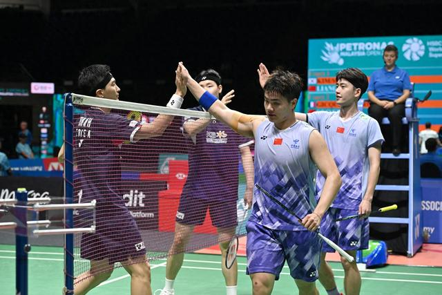 “梁王”组合在上周的马来西亚公开赛中输给金元昊/徐承宰。新华社供图