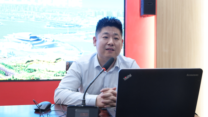 东营"人社惠企政策直通车"开进垦利区