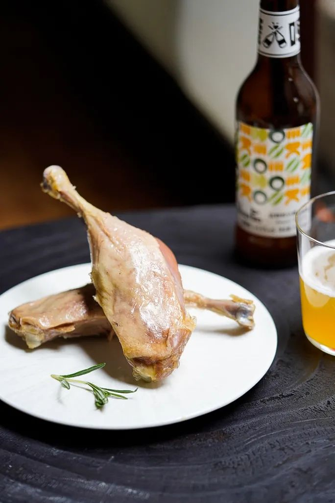 比手掌还大一圈