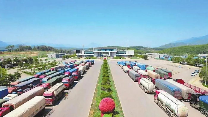 孟定清水河口岸 临沧市委宣传部 供图