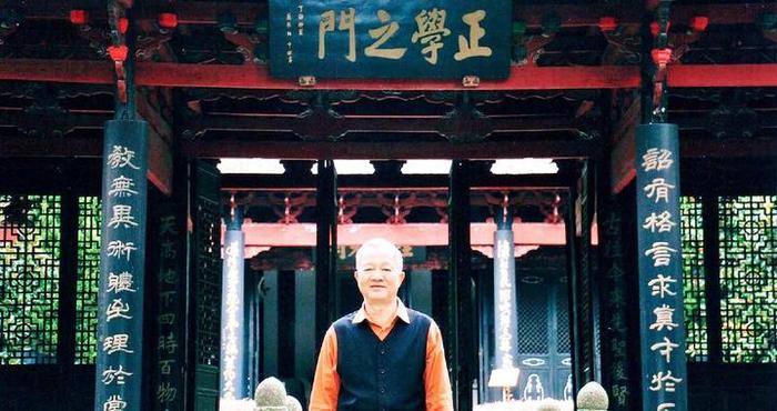 曾仕强：人生在世，活着就是要有弹性，不断调整自己！