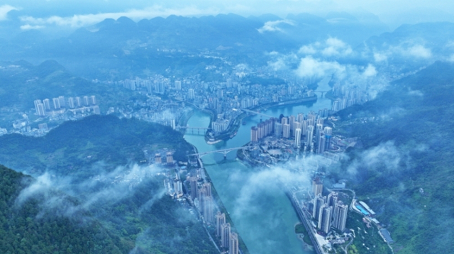 彭水县城 彭水县委宣传部供图