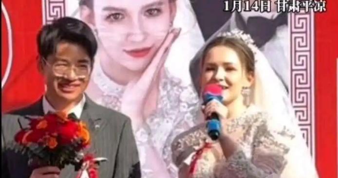 全球化背景下的跨国奇缘：中国小伙与俄女子相识7月就领证结婚