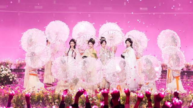 AI秀《春日花招》。主办方供图