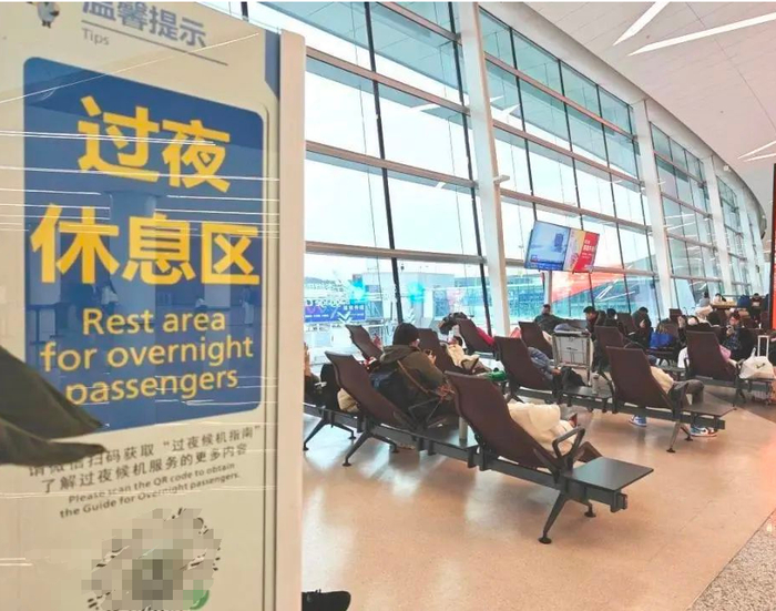 天府国际机场国内航班过夜休息区。图源：锦观新闻