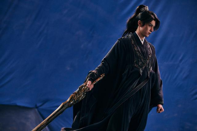 图片来源：王鹤棣工作室微博