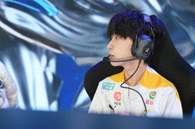 道崽。图片来源：重庆狼队官博