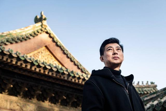 祝勇在故宫（摄影 潘石屹， 供图 祝勇）