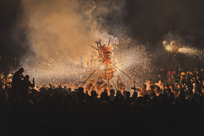 2024年2月24日，广东省梅州市，丰顺埔寨烧火龙。
