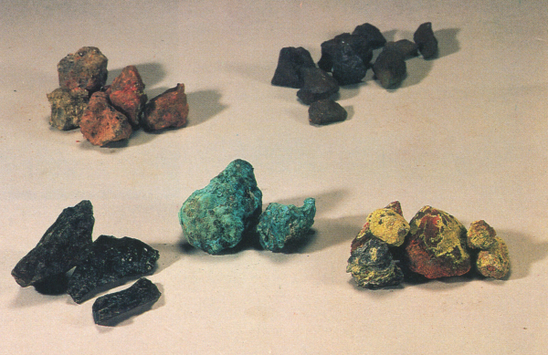 西汉南越王墓出土的五石。图片来源：《西汉南越王墓》（1991）