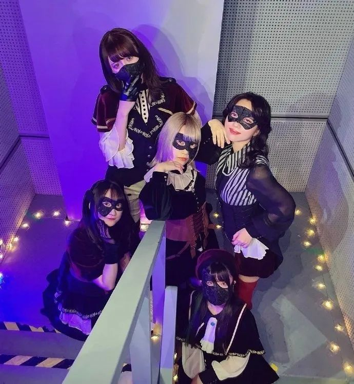 母鸡卡的五位声优