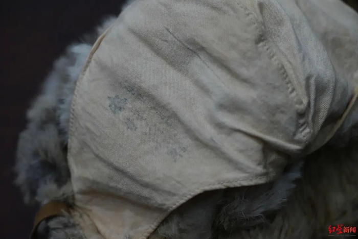 平型关大捷缴获日军军帽细节