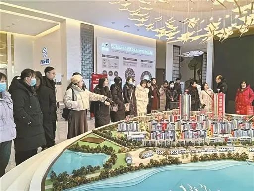 湖北返乡安居购房季活动现场 刘茜/摄