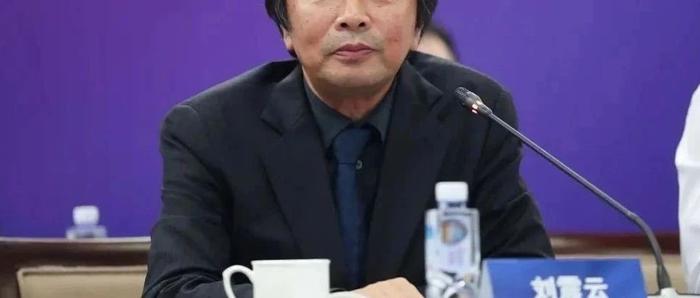 刘震云：一个人不喜欢去别人家，也不喜欢别人来自己家，十有八九是这几种心态！