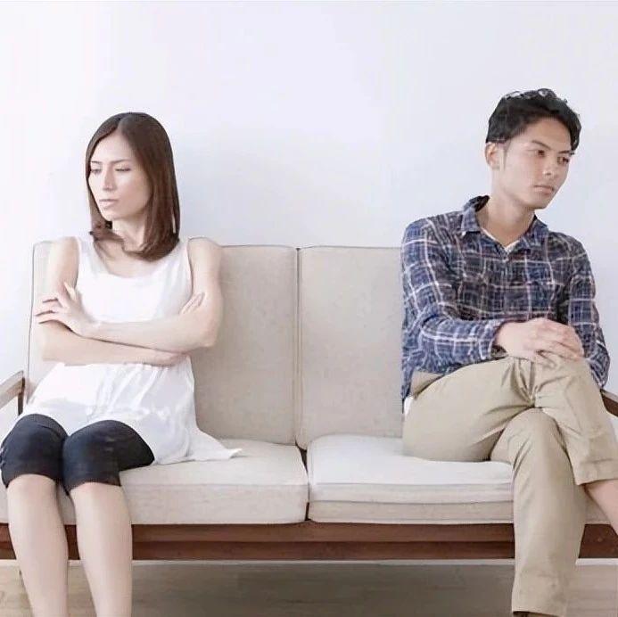 为一个男人离了两次婚，因彩礼又不想嫁了