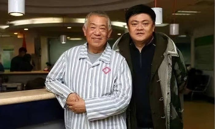 戏骨高明儿子高亮去世,荧屏遗作《驻站》演技被赞|父亲|我的博士老公|打狗棍|贾乃亮|劝和小组_新浪新闻