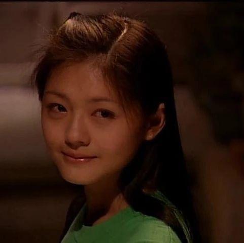 大S离世，中年女人没有铠甲，还是不够狠