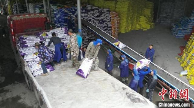 祁阳农资储备充足。祁阳市委宣传部供图