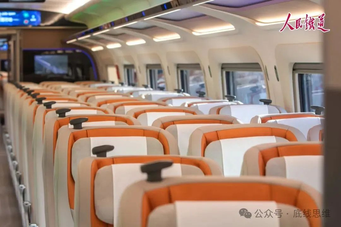 CR450BF动车组样车内部