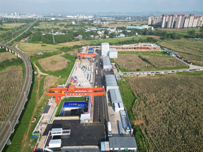 ▲成渝中线铁路