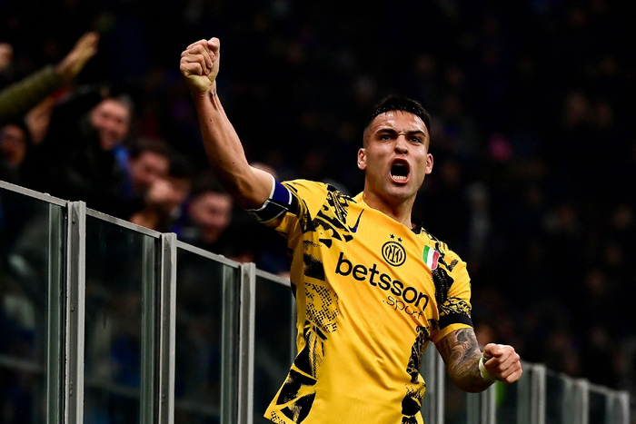 劳塔罗在比赛中打入关键一球。