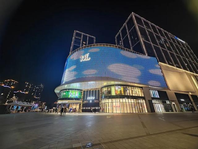 河南许昌，胖东来天使城店。图源：视觉中国