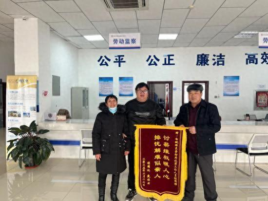 白碱滩区人力资源和社会保障局 李泽阳摄