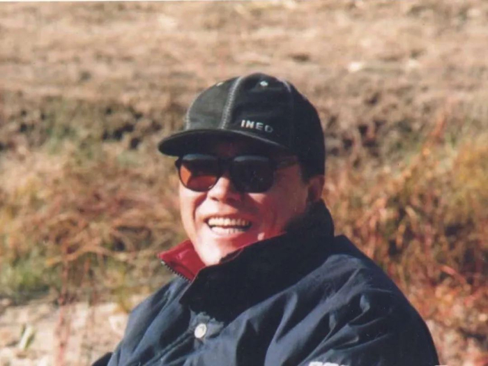 韩志君老师近照