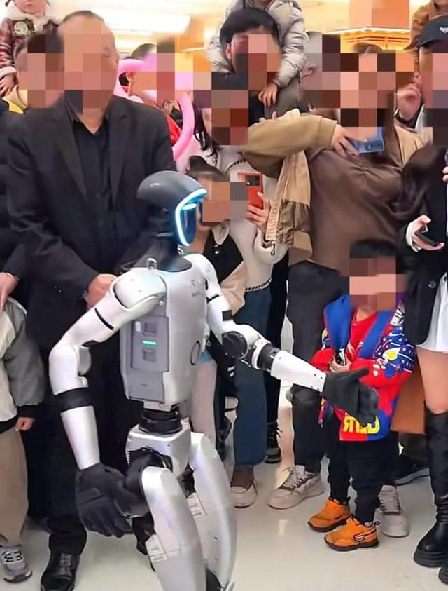 参与某商场活动 受访者视频账号截图