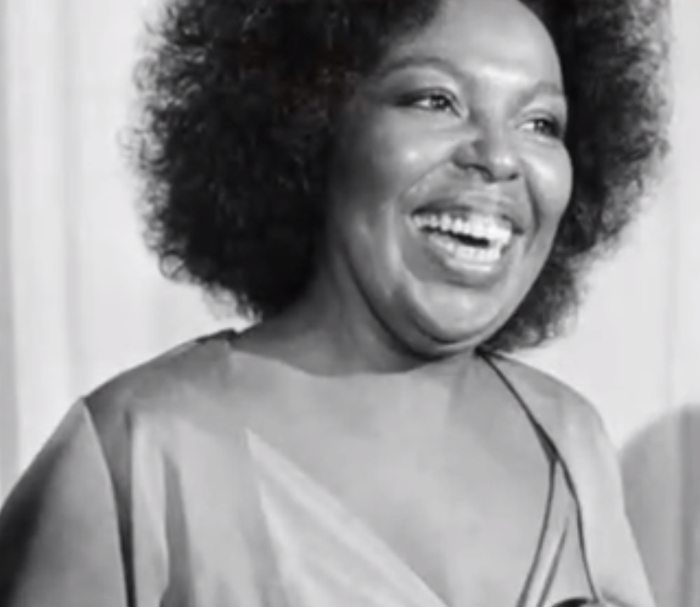 罗贝塔·弗莱克