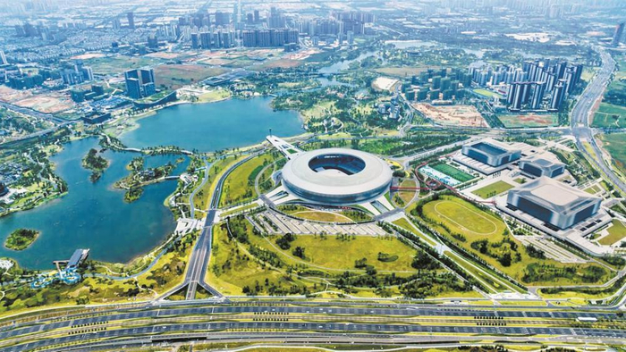     美丽的东安湖公园。 邓小峰 摄