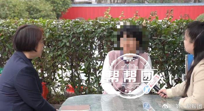 女子向未婚夫提退婚，双方因彩礼返还和借款问题起纠纷，调解员帮忙协商达成和解协议