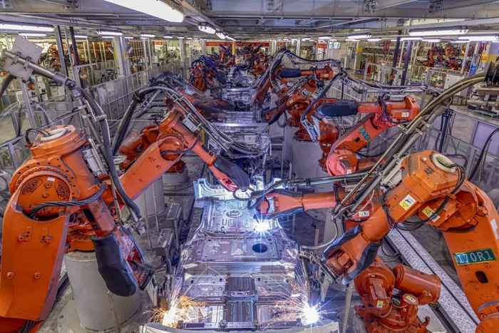 长城汽车全自动生产线。图源：河北日报