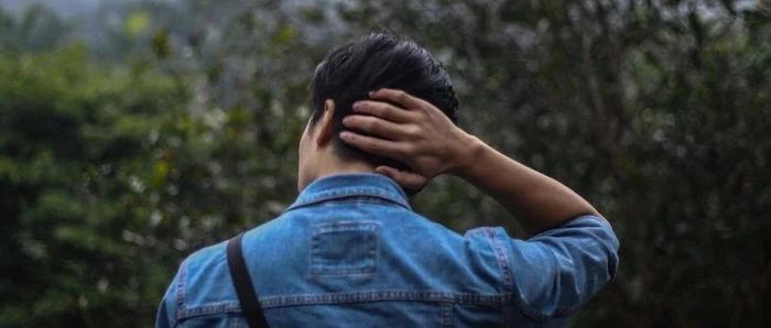 “老公接受不了侄子每个星期过来玩”上热搜：你固执己见的样子，真丑