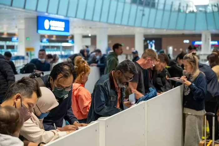 大兴机场边检站供图