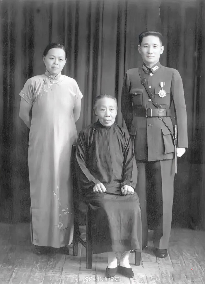 张治中拒绝商业婚姻 坚守与妻子洪希厚的爱情承诺
