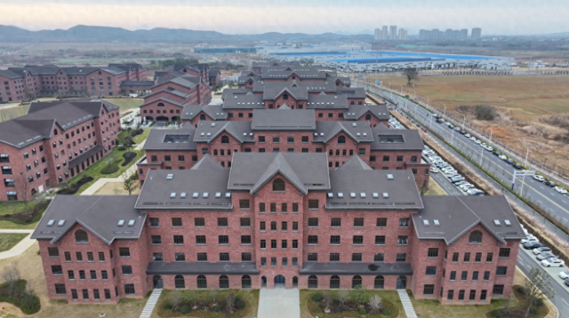国轩高科股份有限公司庐江材料基地 微信公众号“微聚庐江” 图