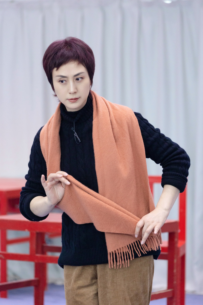 史依弘在排练中