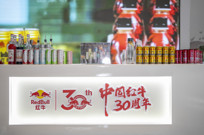 华彬集团40年：从产业先锋到文化使者