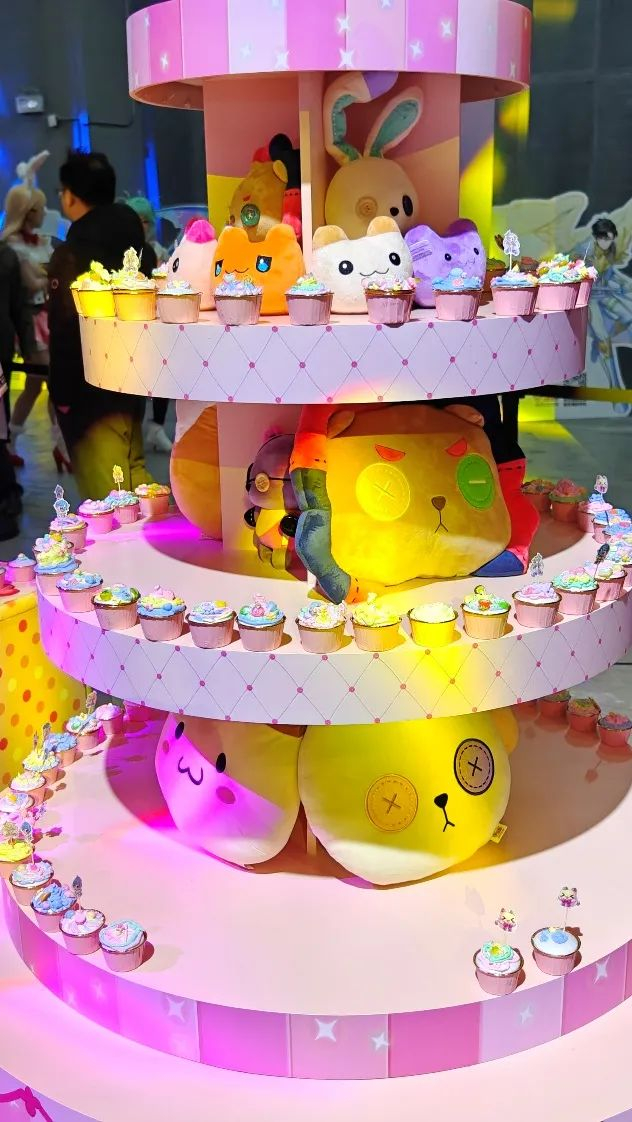 玩家在现场制作的仿“翻糖蛋糕”