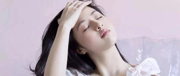 越冷淡的女人，越会让男人上瘾，但要做到这3点