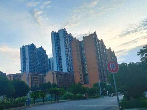 年过五十的70后，儿子找对象，别急着买房子车子